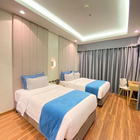 Bravo Tanauan Hotel Экстерьер фото